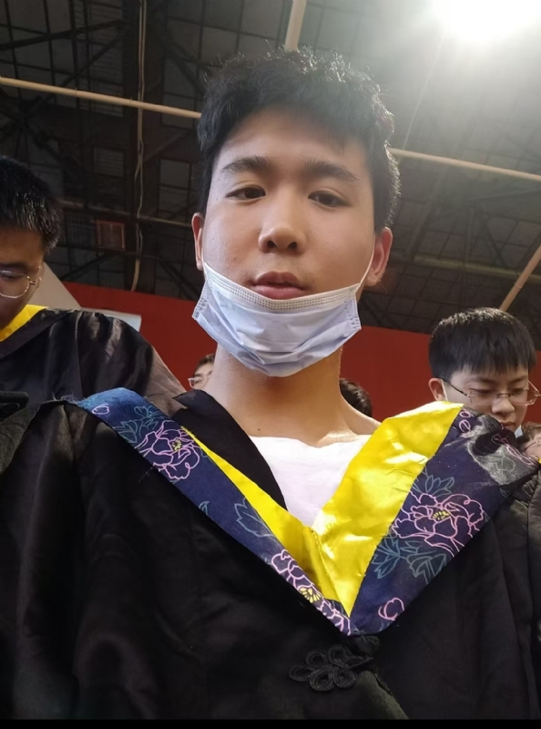 落落大方的第一张照片--沛县中老年相亲网